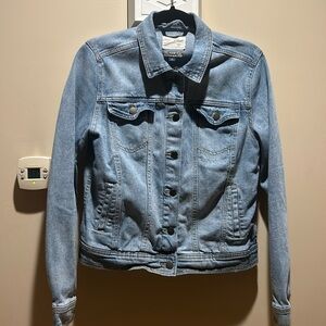 Universal Thread Light Denim Jacket - Size Medium